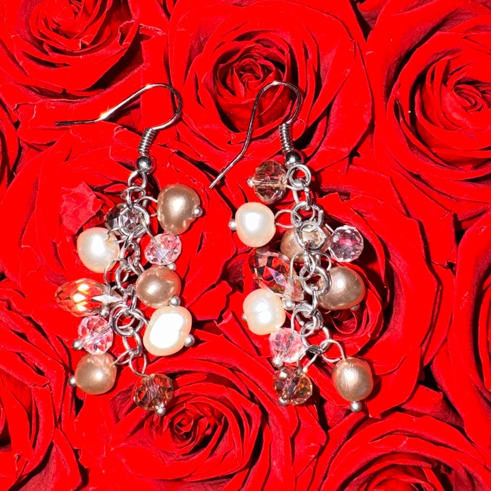 💥SALE Pearl & Crystal Cluster Dangle Earrings Silver Tone Bridal